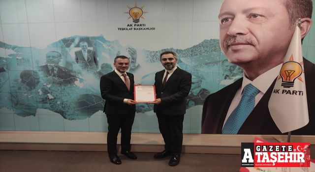 Ak Parti Ataşehir İlçe Başkanlığı' nda Bayrak Değişimi