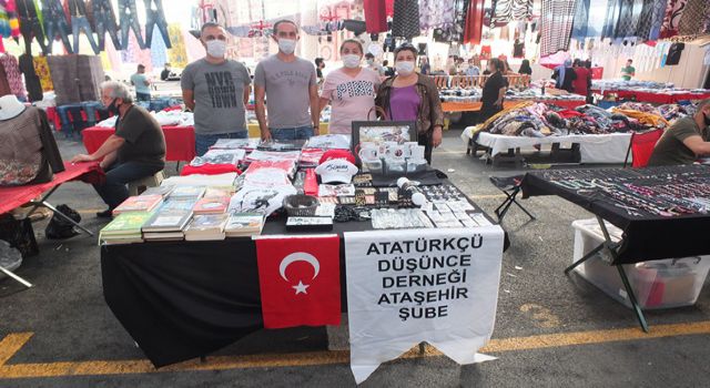 Ataşehir ADD eğitime destek için stant açtı