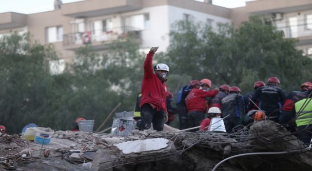 65 saat sonra gelen mucize! Elif bebek kurtarıldı