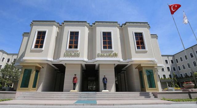 Geniş katılımlı etkinlikler 3 ay daha ertelendi