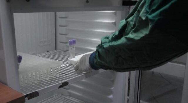 Türkiye'de denenen koronavirüs aşısından güzel haber! Koronanın bitiş tarihi bile belli