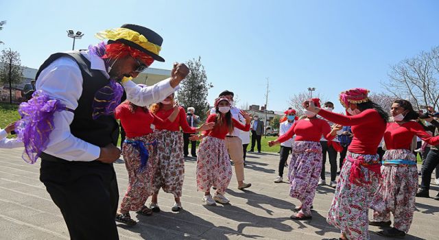Dünya Romanlar Günü Ataşehir’de kutlandı