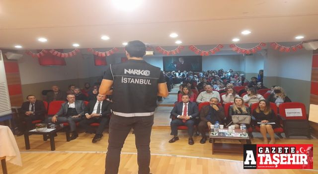 Ataşehir’de 'En İyi Narkotik Polisi Anne' semineri düzenlendi