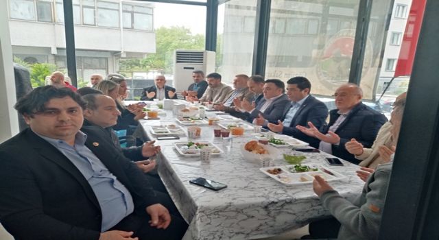 Ataşehir ’deki Kastamonuluların kahvaltı programı devam ediyor