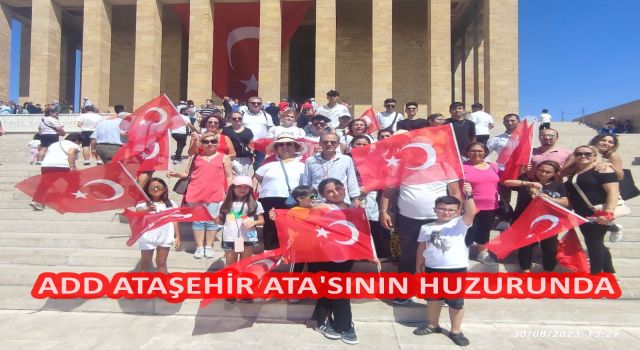 ADD Ataşehir Şubesi Zafer’in 101.Yılında Atatürk’ün huzurunda