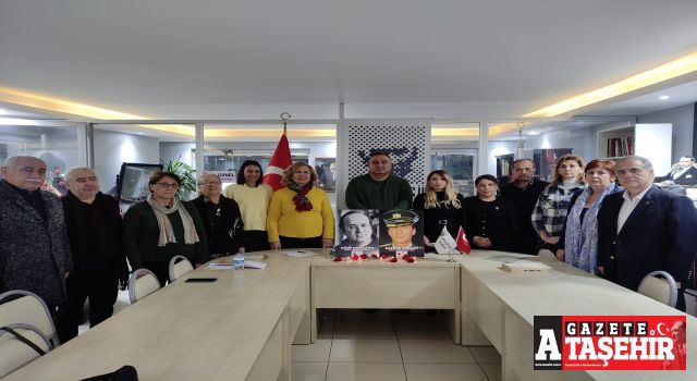 ADD Ataşehir Devrim Şehitlerini Unutmadı