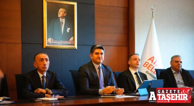 Onursal Adıgüzel: “İleriye yönelik atacağımız adımlarla ilgili toplantı gerçekleştirdik”