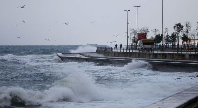 AKOM’dan kuvvetli fırtına uyarısı