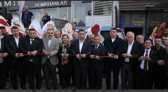 ATAŞEHİR GİRESUNLULAR DERNEĞİ, YENİ DERNEK BİNASINI TÖRENLE AÇTI