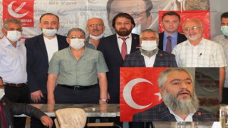 Yeniden Refah Partisi Ataşehir İlçe Başkanlığı Muhtarları ağırladı