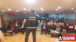Ataşehir’de 'En İyi Narkotik Polisi Anne' semineri düzenlendi
