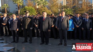 Ulu Önder Mustafa Kemal Atatürk Ataşehir'de saygıyla anıldı