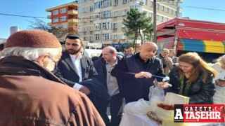 Ali Coşkun 6 Şubat depremi ve Miraç Kandili sebebiyle hayır tatlısı dağıttı