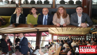 İYİ Parti Başkan Adayı Ali Coşkun’a Ataşehirli kadınlardan tam destek