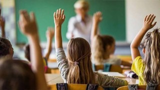 İstanbul Valiliği'nden 'ilk gün' düzenlemesi: Okullar saat kaçta açılacak?