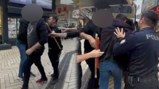 Kocaeli’de iki gazeteciye sopalı saldırı girişimi