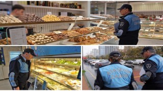 Belediye Zabıtası kamera sistemi ile ilgili bilgilendirme yapıyor