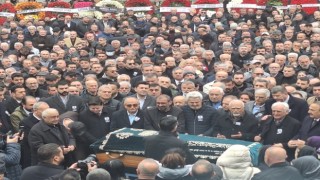 Fahrettin Kayhan Sevenlerinin Gözyaşları Arasında Son Yolculuğuna Uğurlandı!
